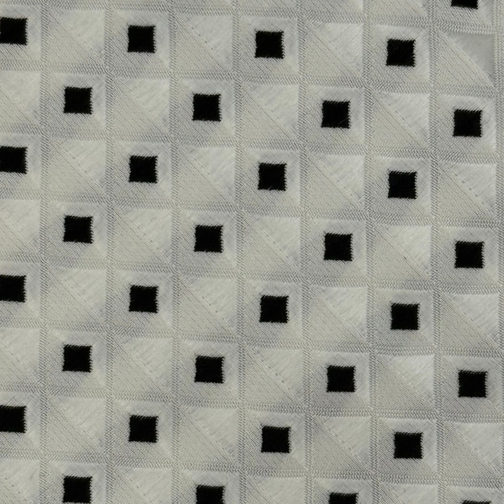Giorgio Armani 100% Silk Tie |‎ Made in Italy | Silver Geometric Luxury Designer - Picture 5 of 5